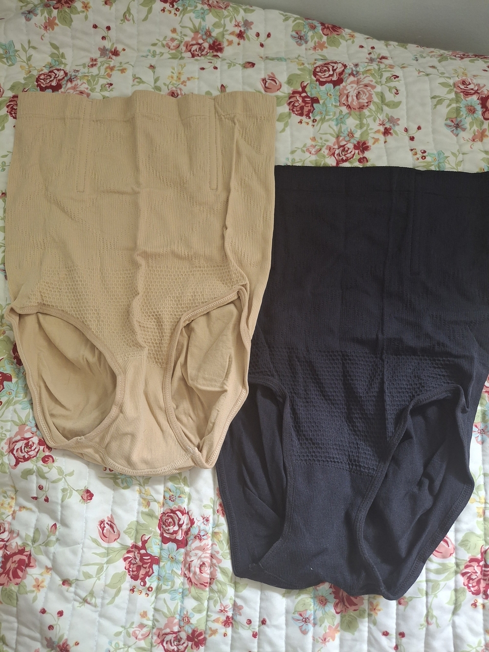 High-Waist Shapewear Briefs - Black & Nude